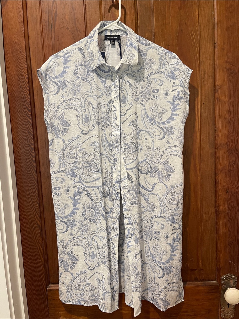 Sleeveless Paisley Button-Front Blouse in Light Blue - Anne Klein